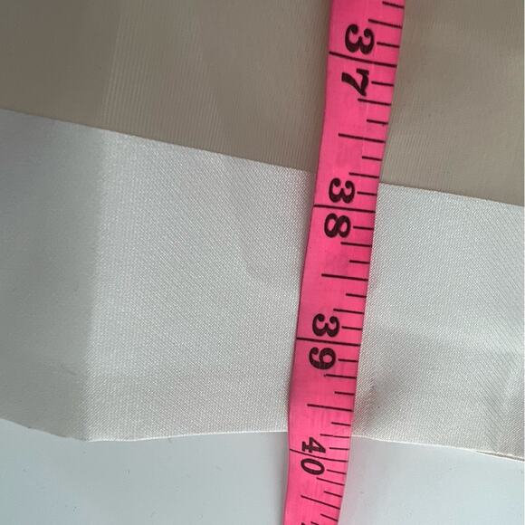 NWT LELA ROSE Organza Striped Boat Neck Full Skirt
Dress Pockets Size 2 - Picture 6 of 6